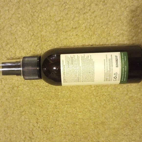 Sukin Hydrating Mist Toner - Picture 2 of 2